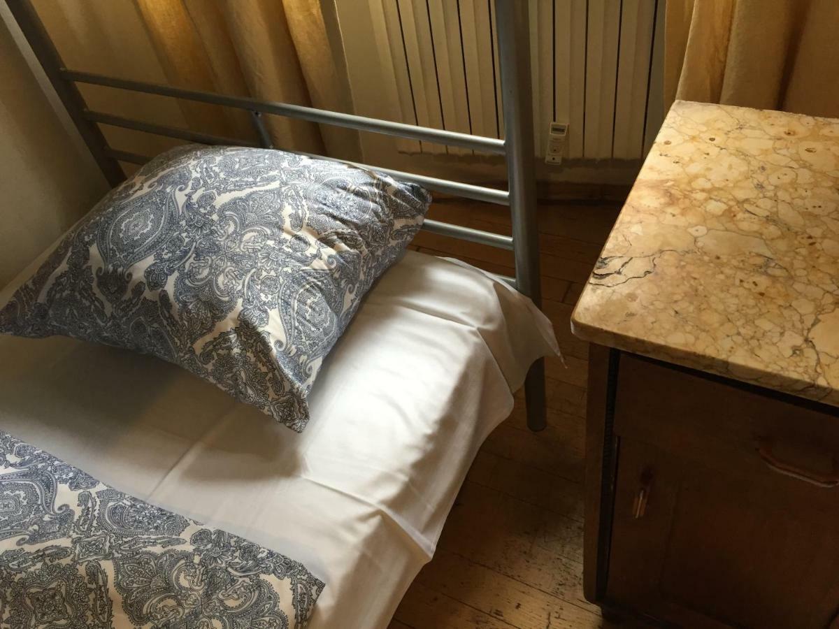 Hostel Rosemary Прага Екстер'єр фото